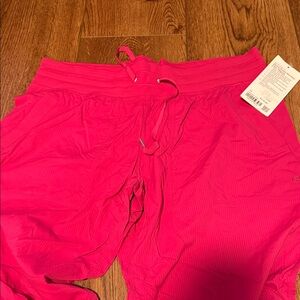 Lululemon NWT SIZE 14 Pink Mid-Rise Dance Studio Pants